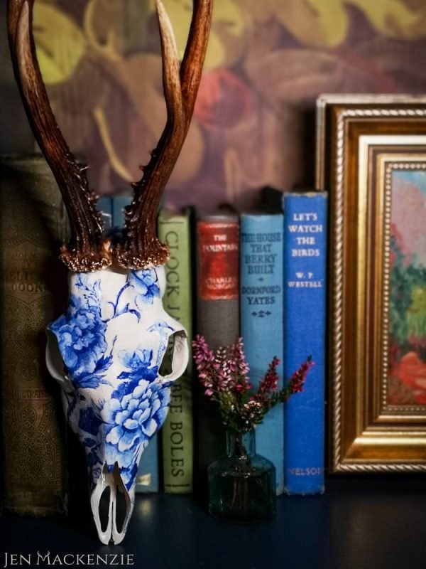 antler decorating ideas using chinoiserie styled antlers