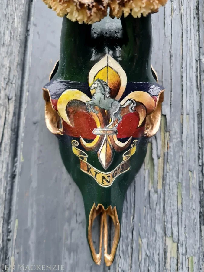 Antlers with King's Regiment capbadge