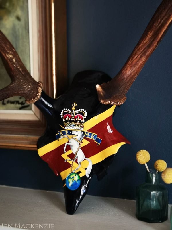 Military gift red stag with REME capbadge theme. Perfect gift for REME personnel