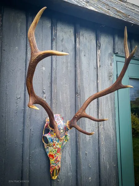 Liberty Mash Up red stag - Image 4